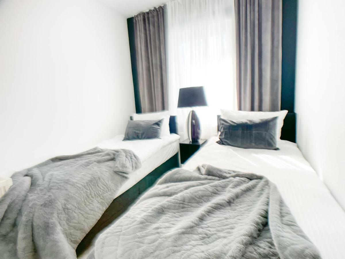 M-Style 02 Apartment Mit Balkon 24H Self-Check-In, Free Parking, Netflix Nürnberg Exterior foto