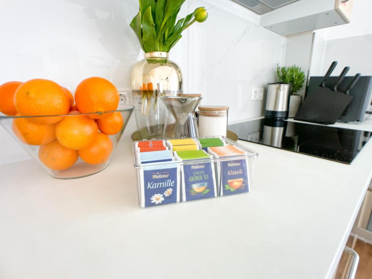 M-Style 02 Apartment Mit Balkon 24H Self-Check-In, Free Parking, Netflix Nürnberg Exterior foto